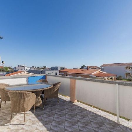 Aurum Luxury Apartments Vir Εξωτερικό φωτογραφία