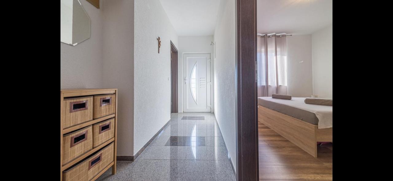 Aurum Luxury Apartments Vir Εξωτερικό φωτογραφία