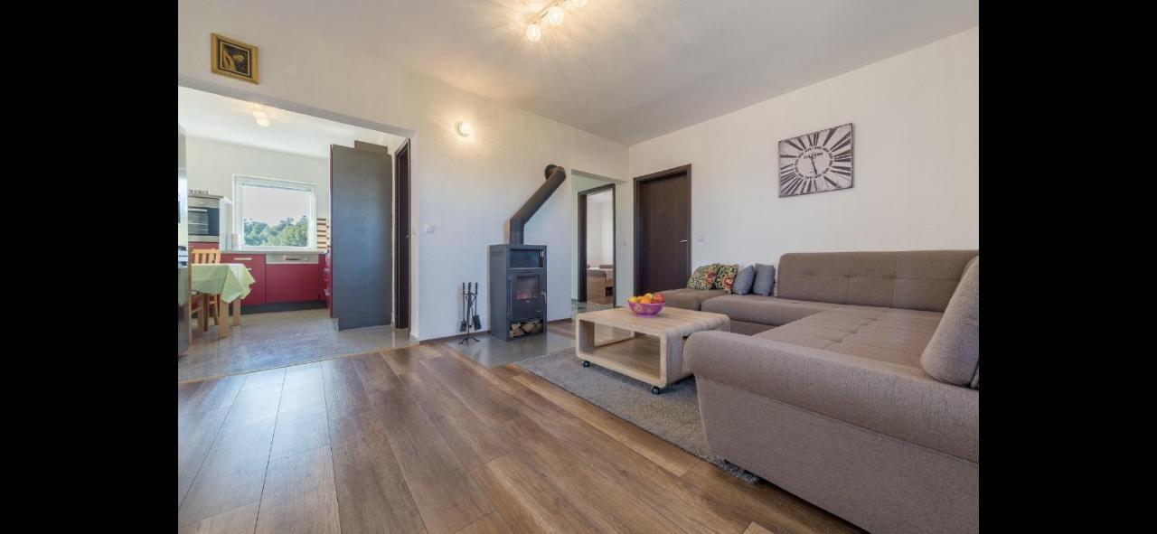 Aurum Luxury Apartments Vir Εξωτερικό φωτογραφία