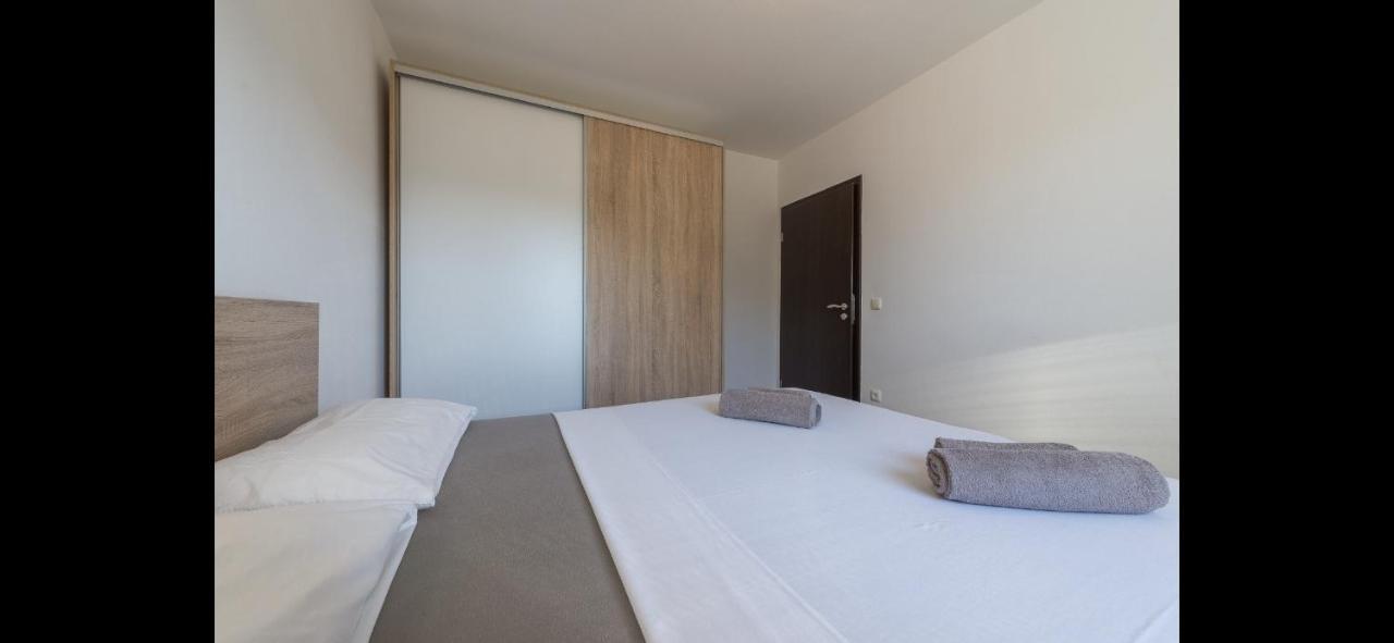 Aurum Luxury Apartments Vir Εξωτερικό φωτογραφία